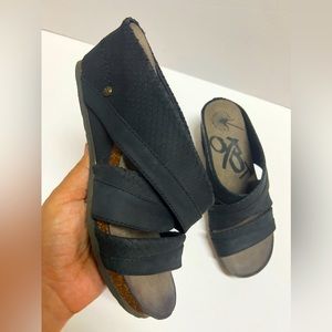 OTBT women’s comfortable Leather platform wedges sandals Sz 6.5